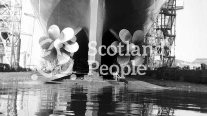 Stern and propellers of Queen Elizabeth 2, Clydebank, 1967