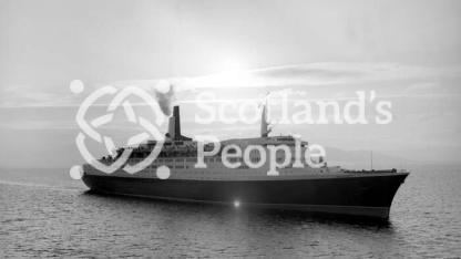 QE2 on sea trials, 1968 (RMS Queen Elizabeth 2)