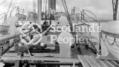 Cunard Line ocean liner RMS Saxonia (1), 1899 view over the lifeboat deck towards the middle mast