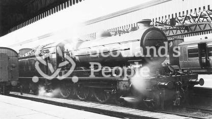 HR Clan Class (LMS Class 4P) 4-6-0 Locomotive No.14769 \"Clan Cameron\"
