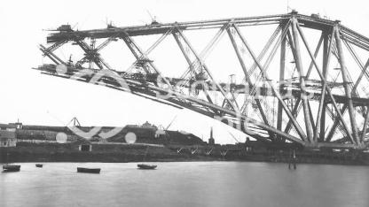 Forth Bridge construction