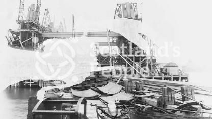 Forth Bridge construction