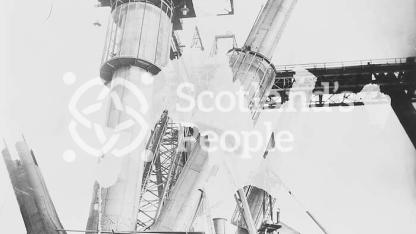 Forth Bridge construction