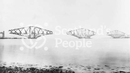 Forth Bridge construction