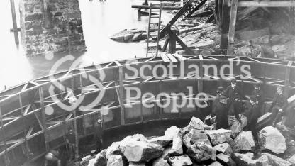 Forth Bridge Construction