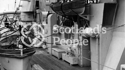 HMAS Australia (512)
