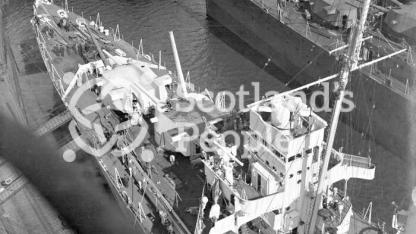 HMAS Australia (512)