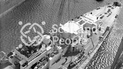 HMAS Australia (512)