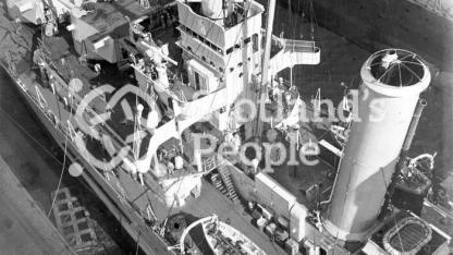 HMAS Australia (512)