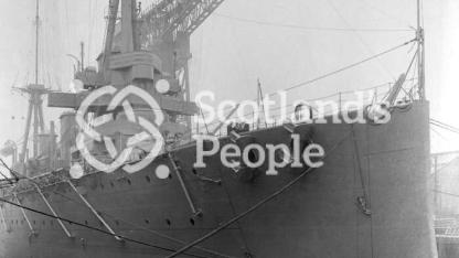 HMAS Australia (402)