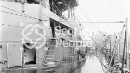 HMAS Australia (402)