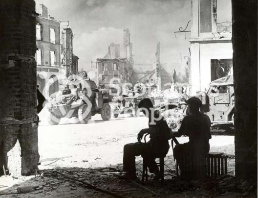 British armoured cars, Italy, c 1944