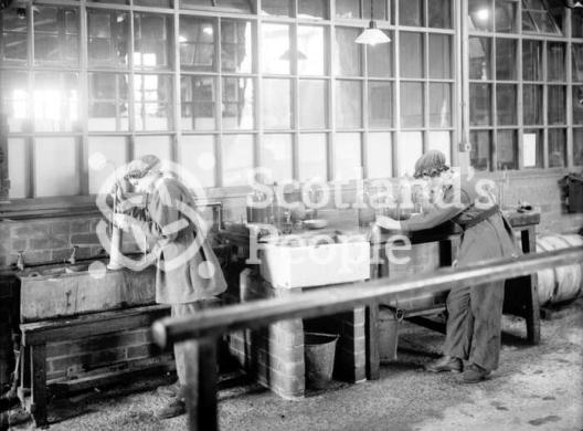 Testing, HM Factory Gretna, 1918