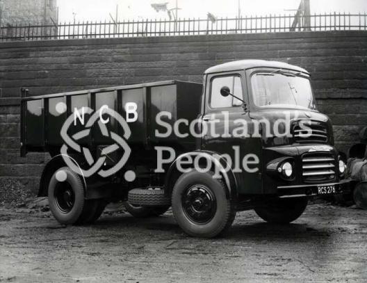 Coal delivery lorry, 1960s