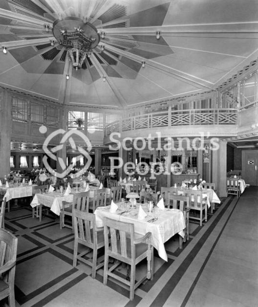The Cabin Dining Saloon on \"A\" Deck of Canadian Pacific Line liner SS Duchess of Bedford, 1928