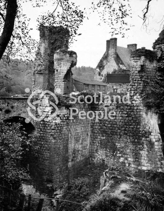 Rosslyn Castle, Roslin, Midlothian