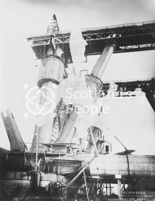 Forth Bridge construction
