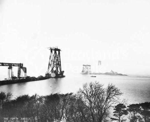 Forth Bridge construction