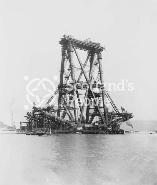 Forth Bridge construction