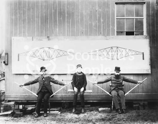 Forth Bridge construction
