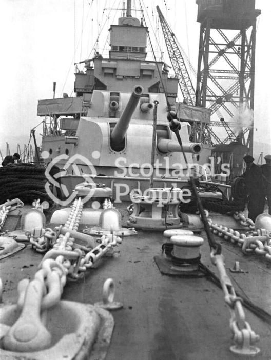 HMAS Australia (512)